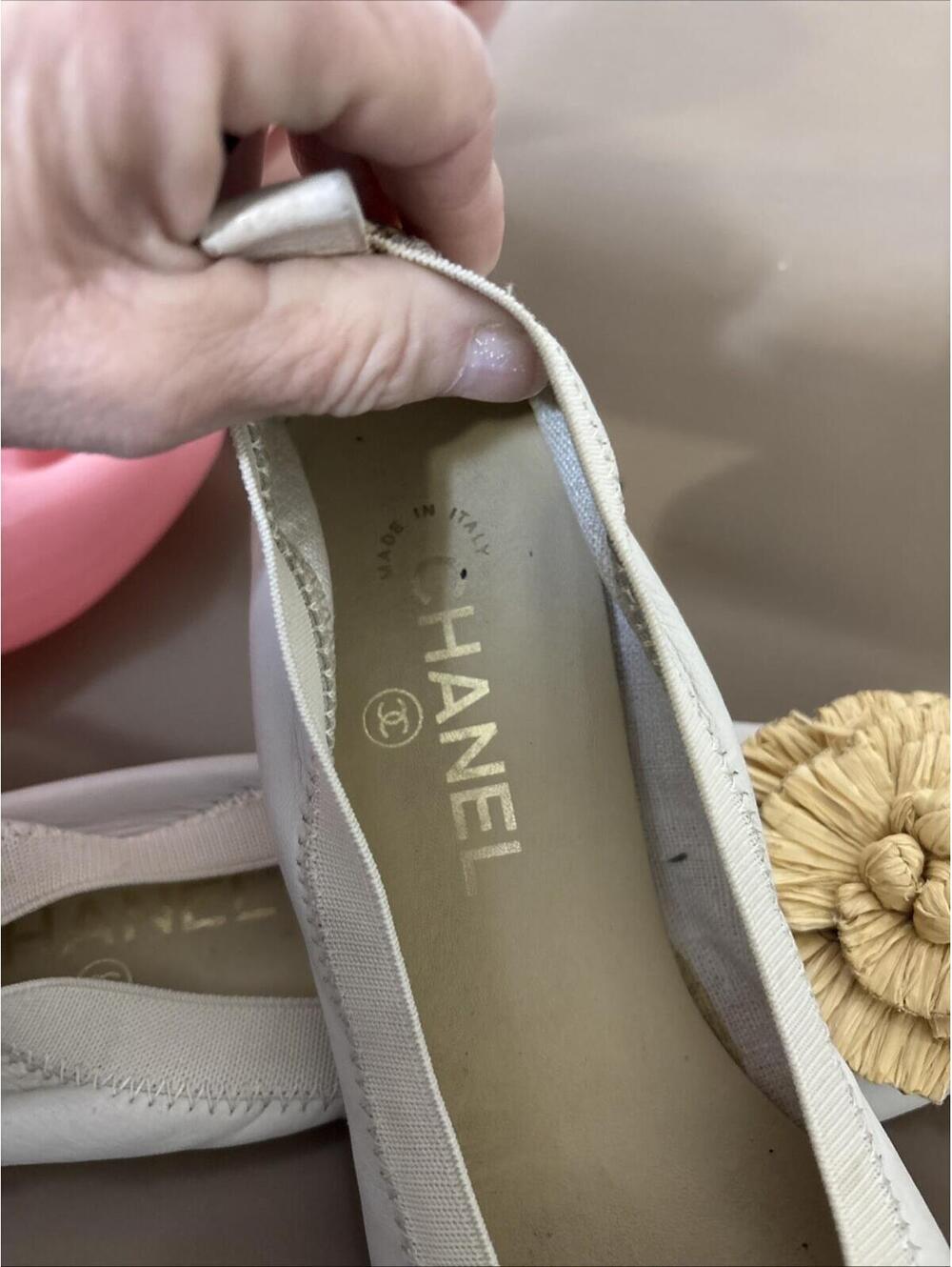 Chanel Lamskin Ballet Interlocking CC Logo Cork‎ Toe Flats 39 Beautiful - Picture 12 of 12